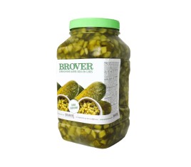 Cubes aigres doux de cornichons 3/1