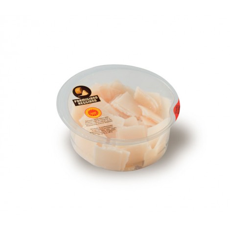 Parmigiano reggiano scaglie